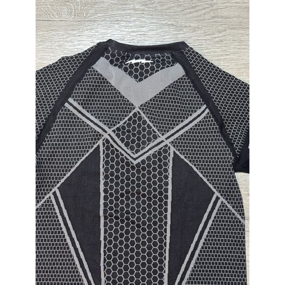 SuperX NWT Long Sleeve L Compression Shirt Black Gray Performance - Picture 6 of 7